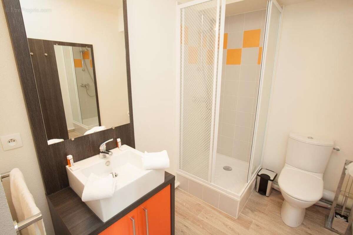INVESTISSEMENT LOCATIF  CHEVILLY-LARUE  Résidence d'Affaires Adonis Paris Sud *** - 7,37% de rentabilité - photo 5