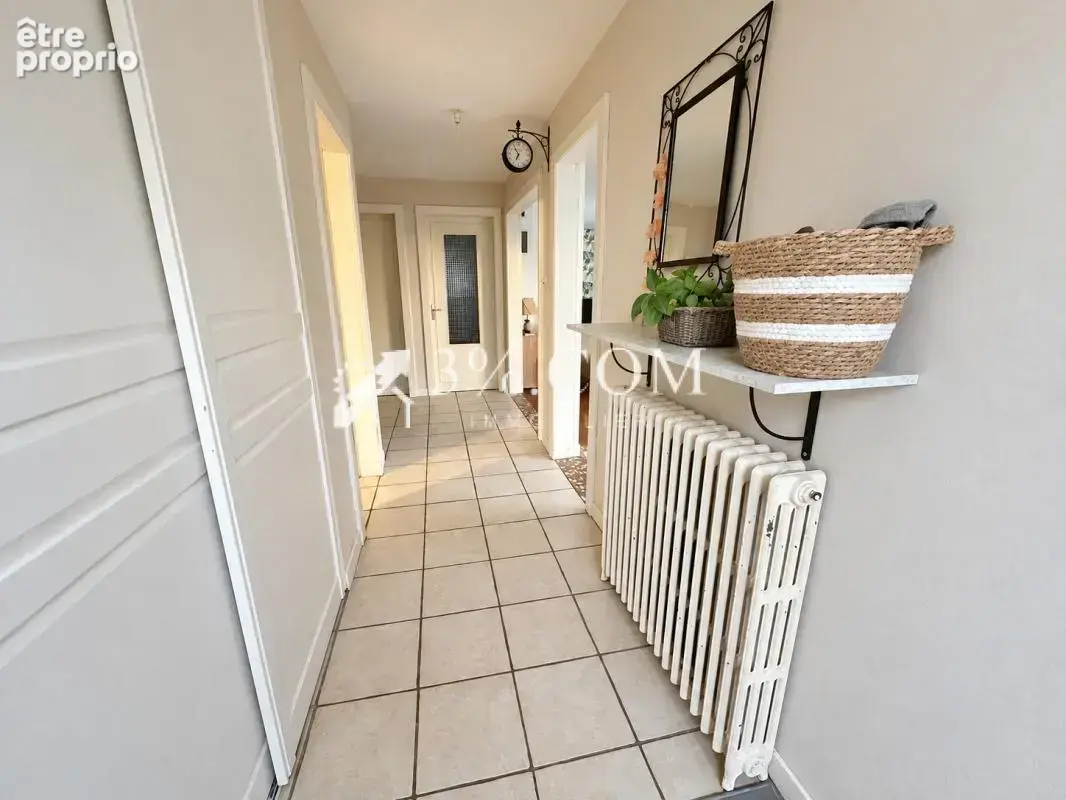Maison 154 m2 - 5 chambres - jardin - piscine - garage - lun - photo 3