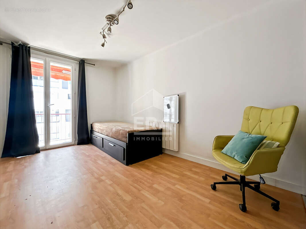 Appartement à MARSEILLE-13E