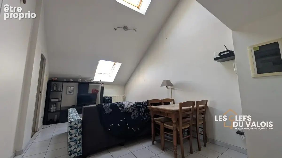 Appartement 3 pièces 63 m² à vendre à Crepy-En-Valois (60800) - photo 2