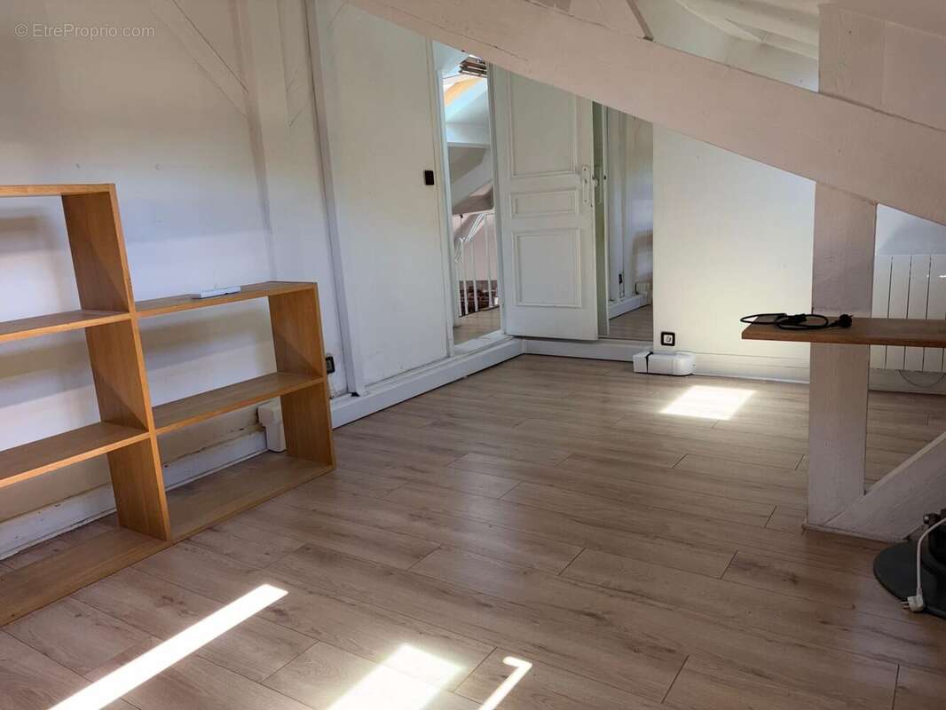 Photo 7 - Appartement à SURESNES
