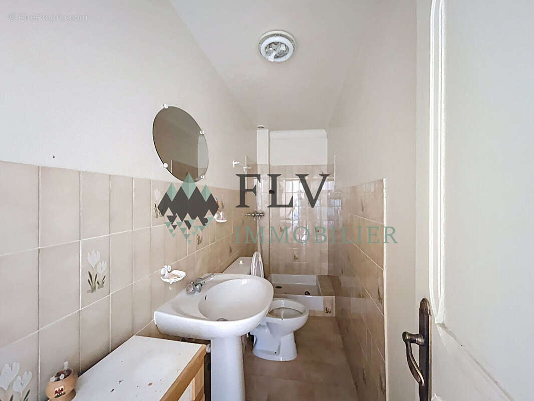 Appartement à MASSOINS