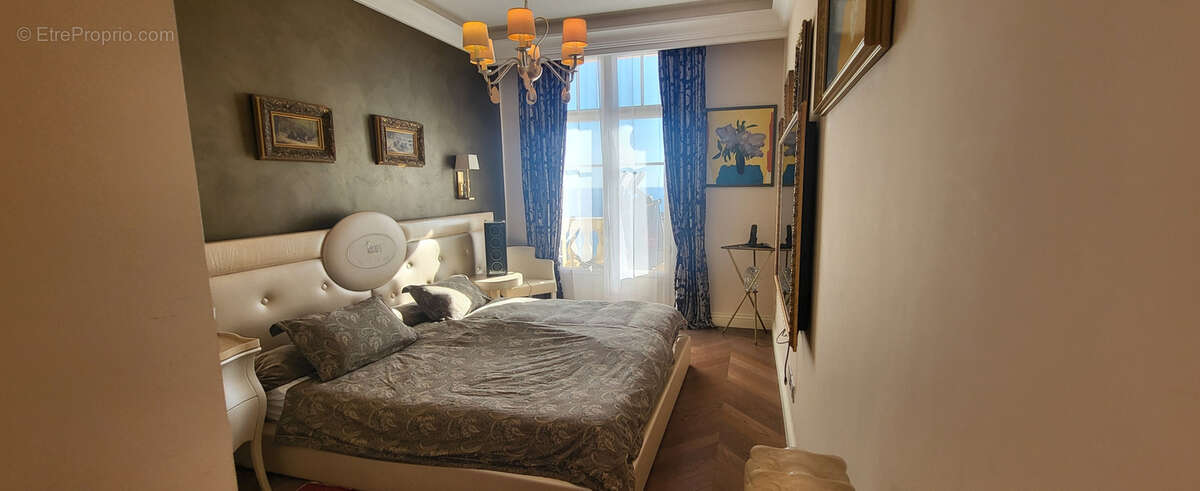 Appartement à MENTON