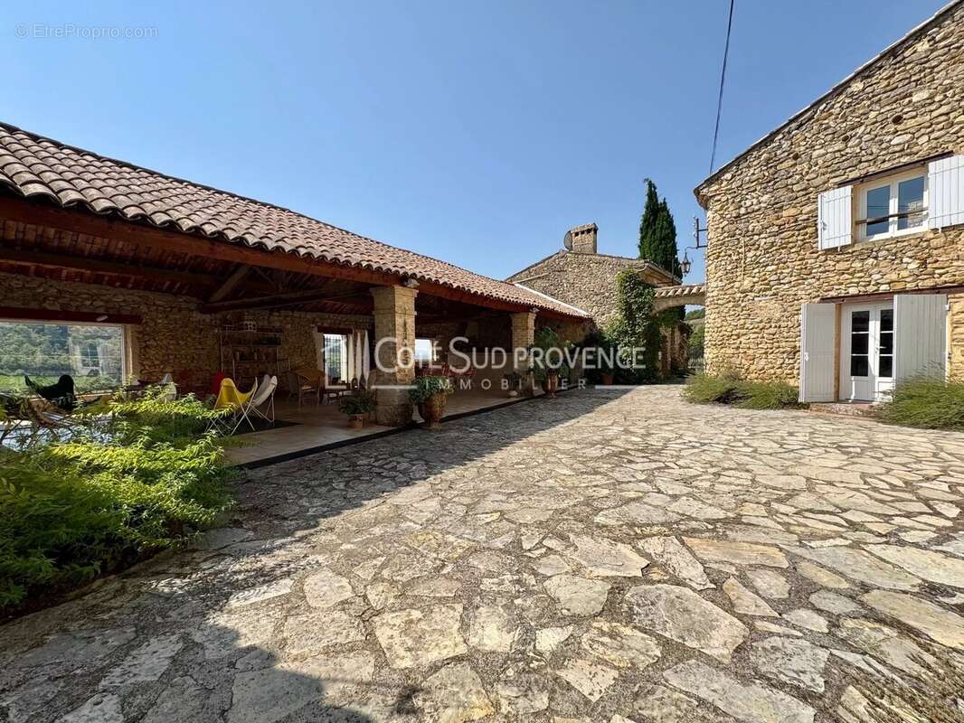 Hameau de charme en provence - photo 5