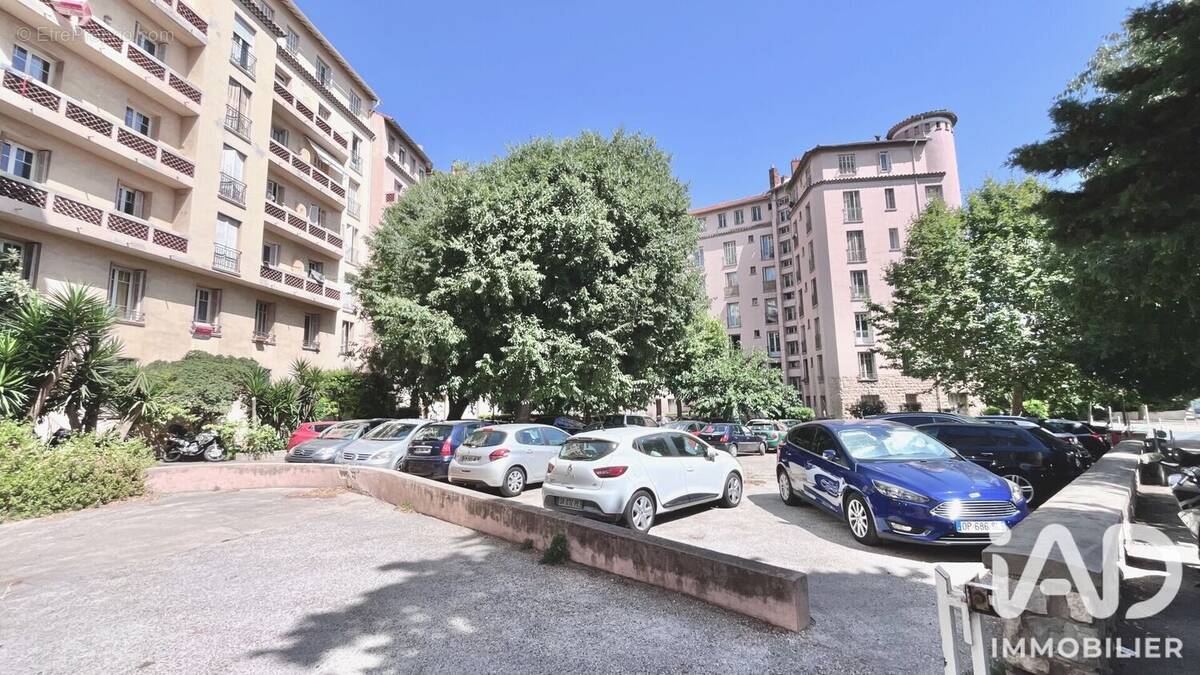 Photo 1 - Appartement à TOULON