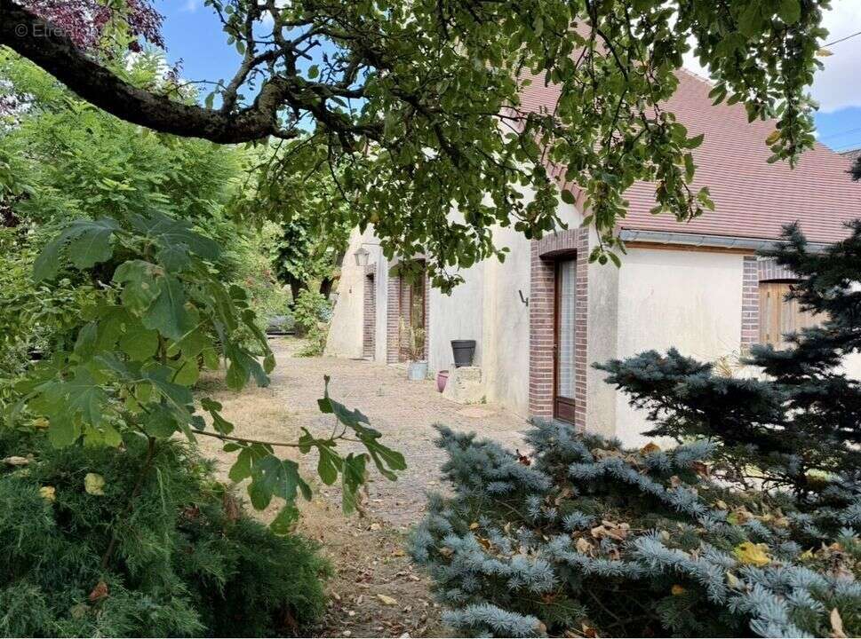 Deux maisons pour la même propriété, ancien prieuré, entre - photo 23