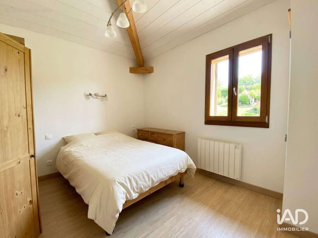 Maison 162 m² à Xaintrailles  - photo 9