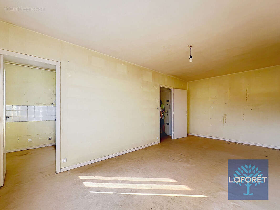 Appartement Cormelles Le Royal 1 pièce(s)  30 m2 - photo 8