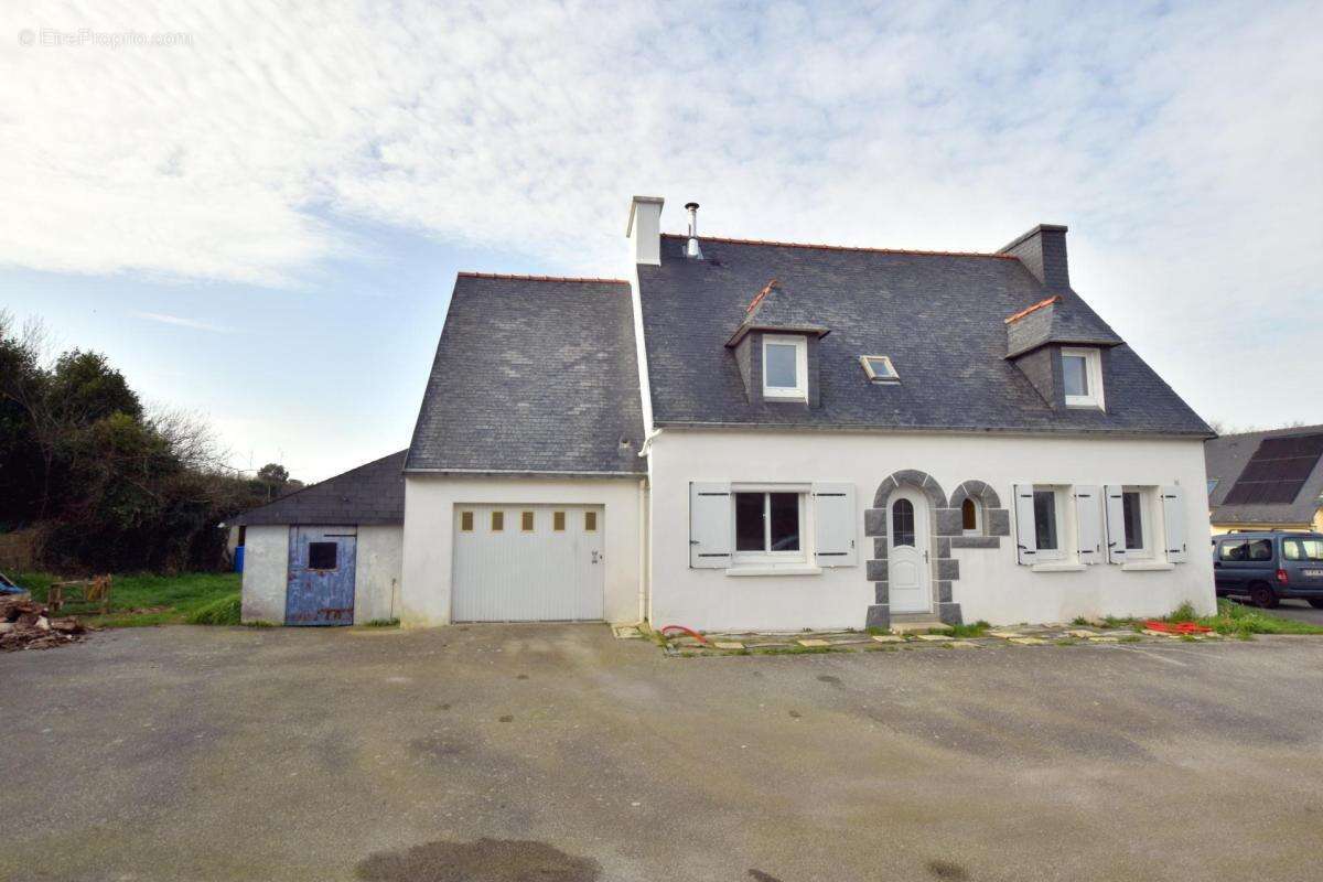 Maison à QUEMENEVEN