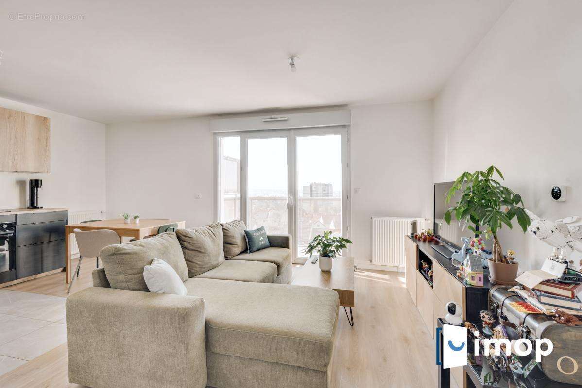 Appartement à ROSNY-SOUS-BOIS