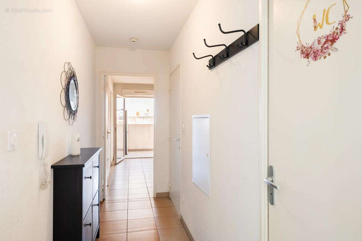 Appartement à MARSEILLE-3E