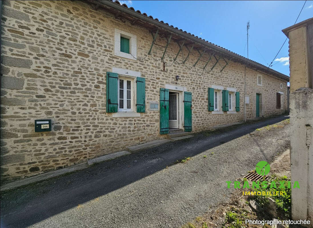 Maison à FONTET
