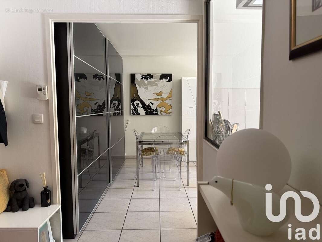 Photo 2 - Appartement à ECULLY