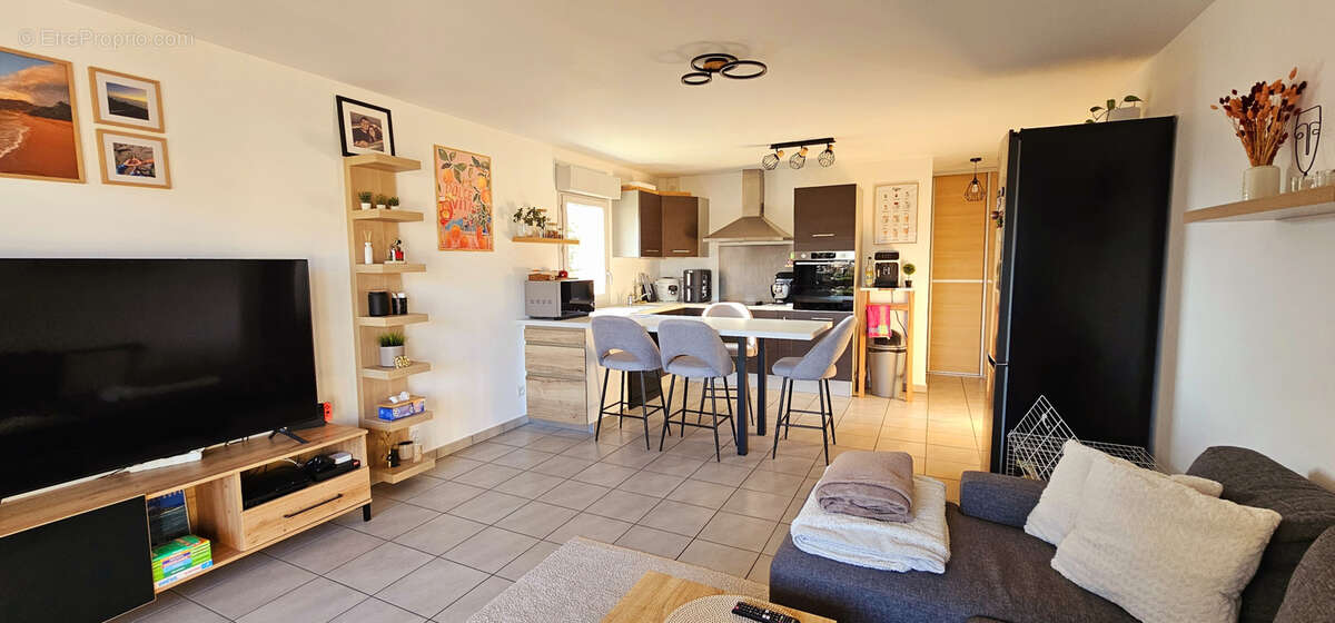 Appartement à GROISY
