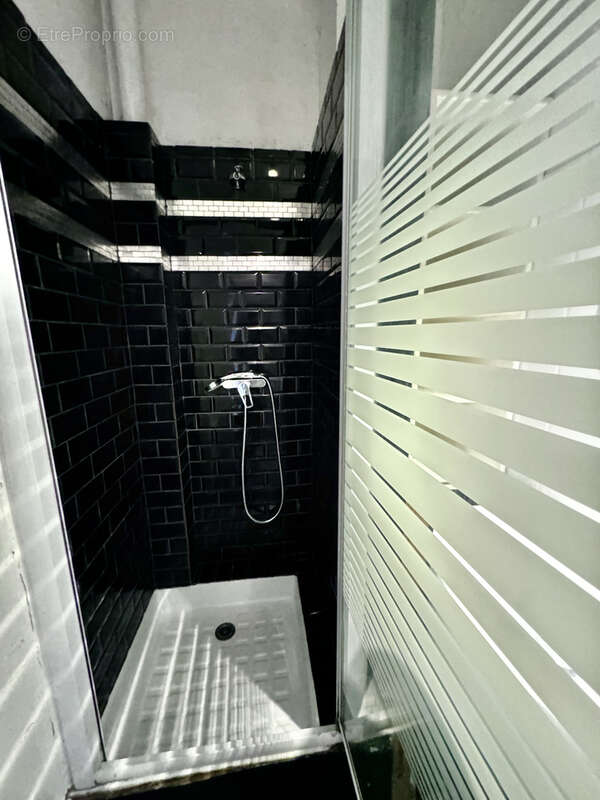 Appartement à LEVALLOIS-PERRET