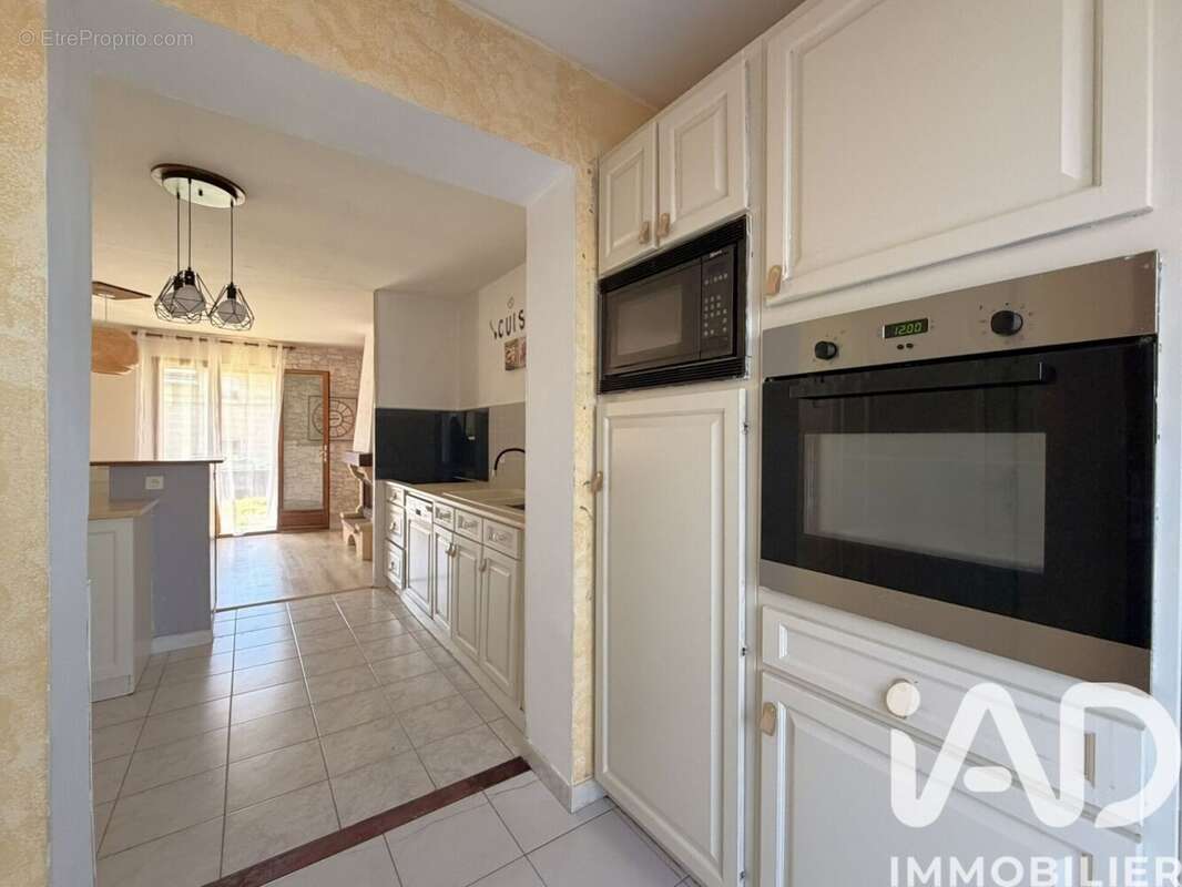 Photo 7 - Maison à ORAISON