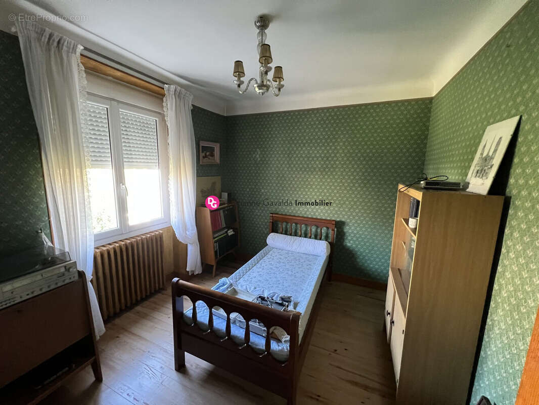 Maison à DECAZEVILLE