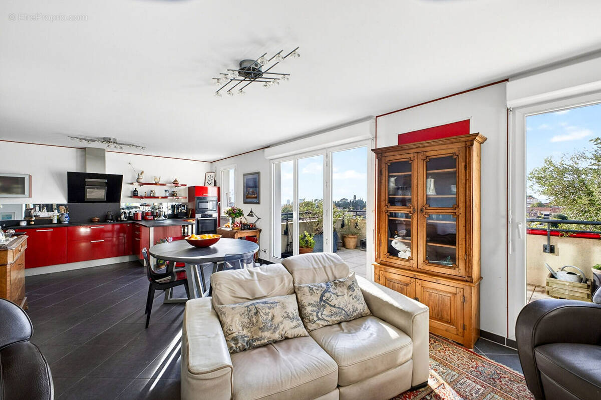 Appartement à MARSEILLE-14E