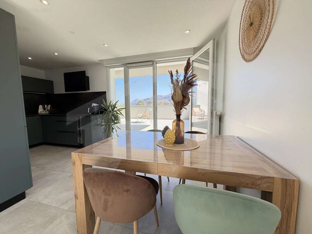 Appartement à ECHIROLLES