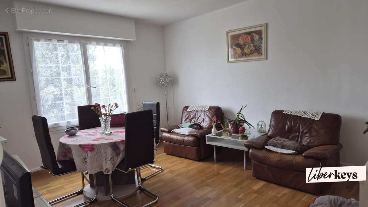 Appartement à MATIGNON