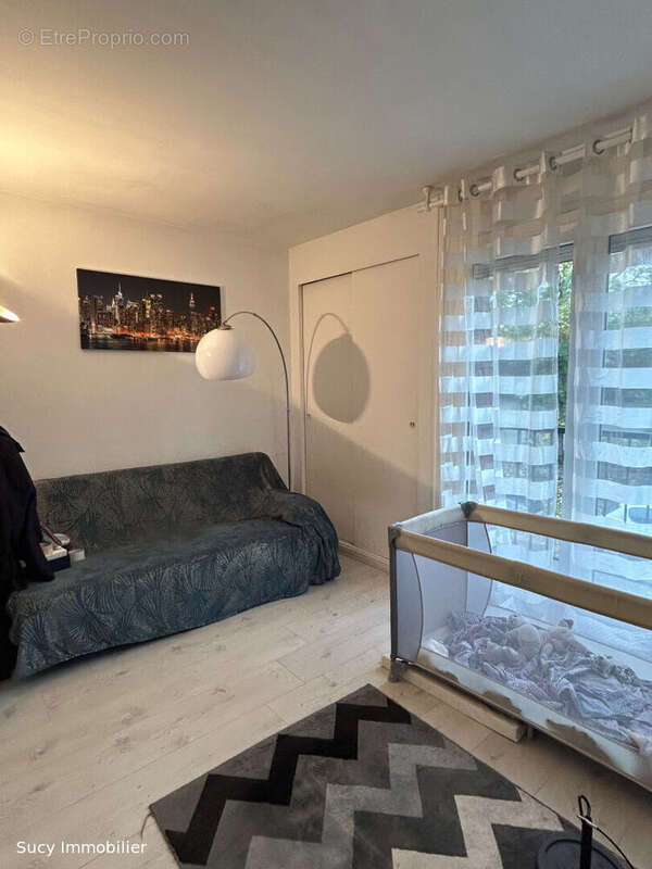 Maison à LA QUEUE-EN-BRIE