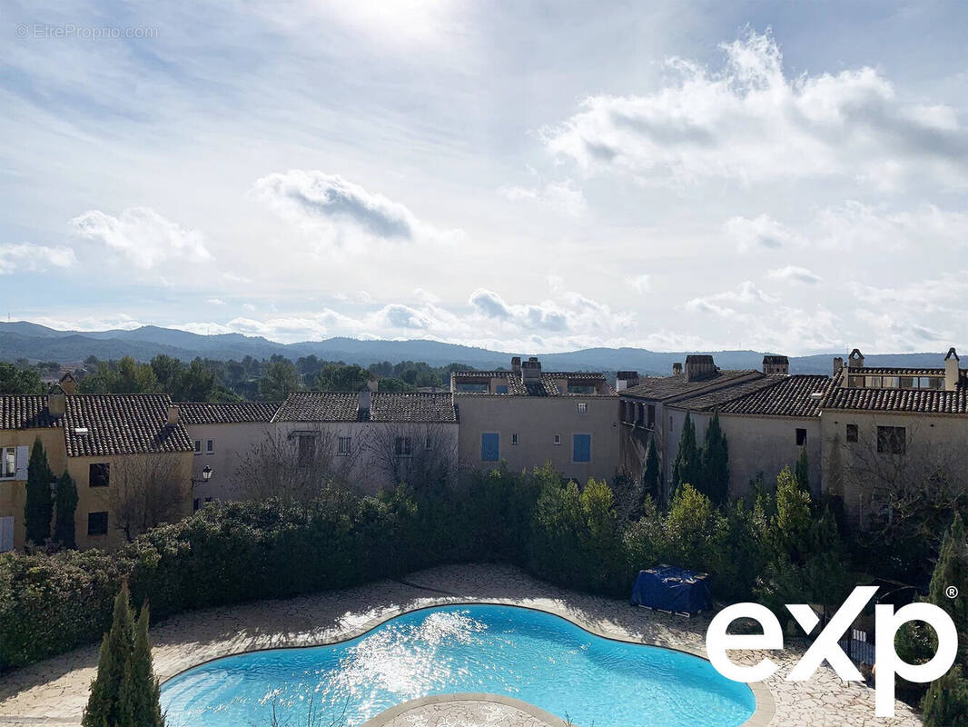 Appartement à MALLEMORT