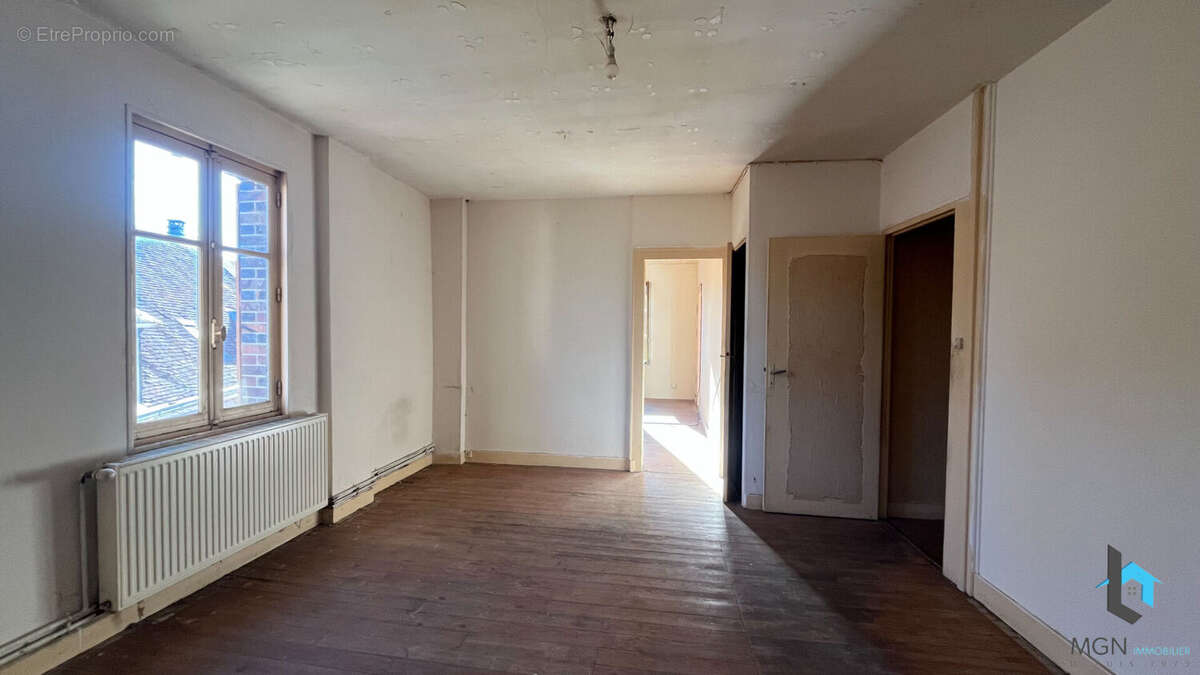 Immeuble à Bonneval - photo 11