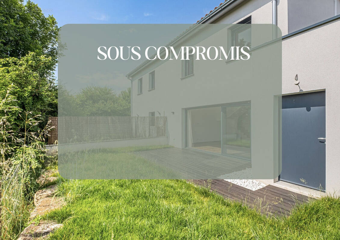 Photo 1 - Maison à SOLAIZE