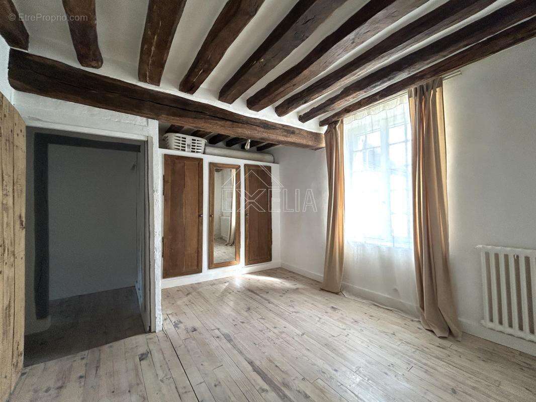 Maison à GOMMECOURT