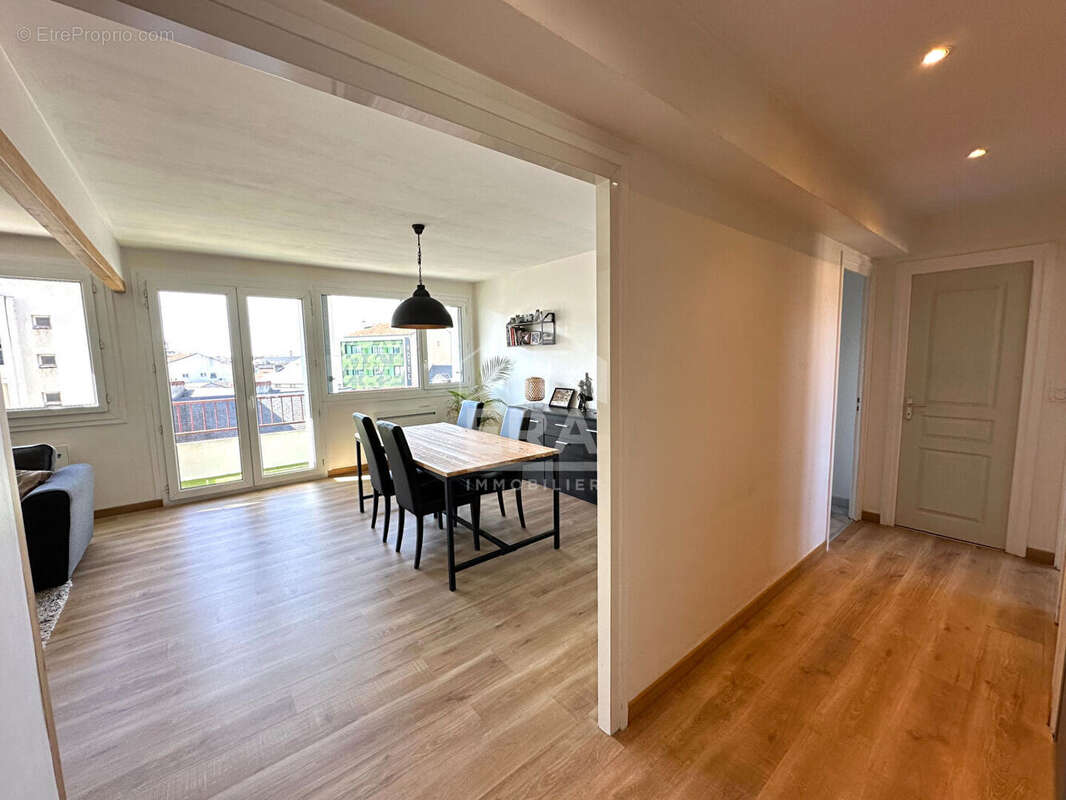 Appartement à TARBES
