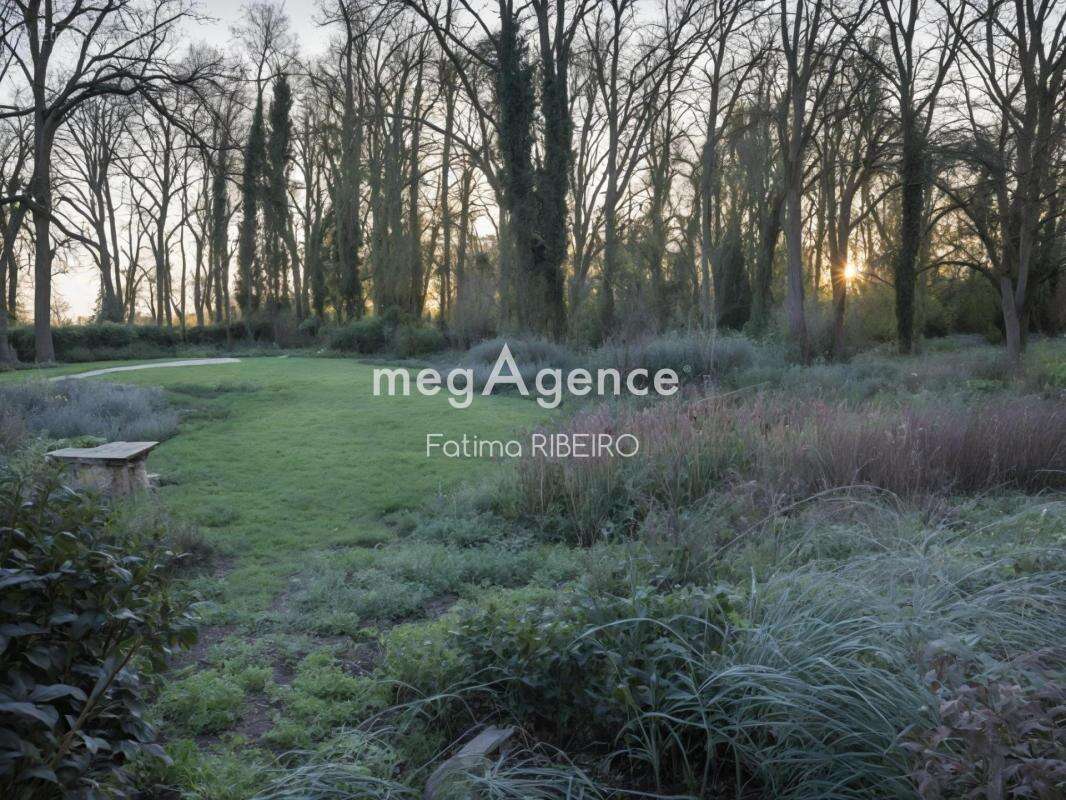 Terrain à JOUY-LE-CHATEL