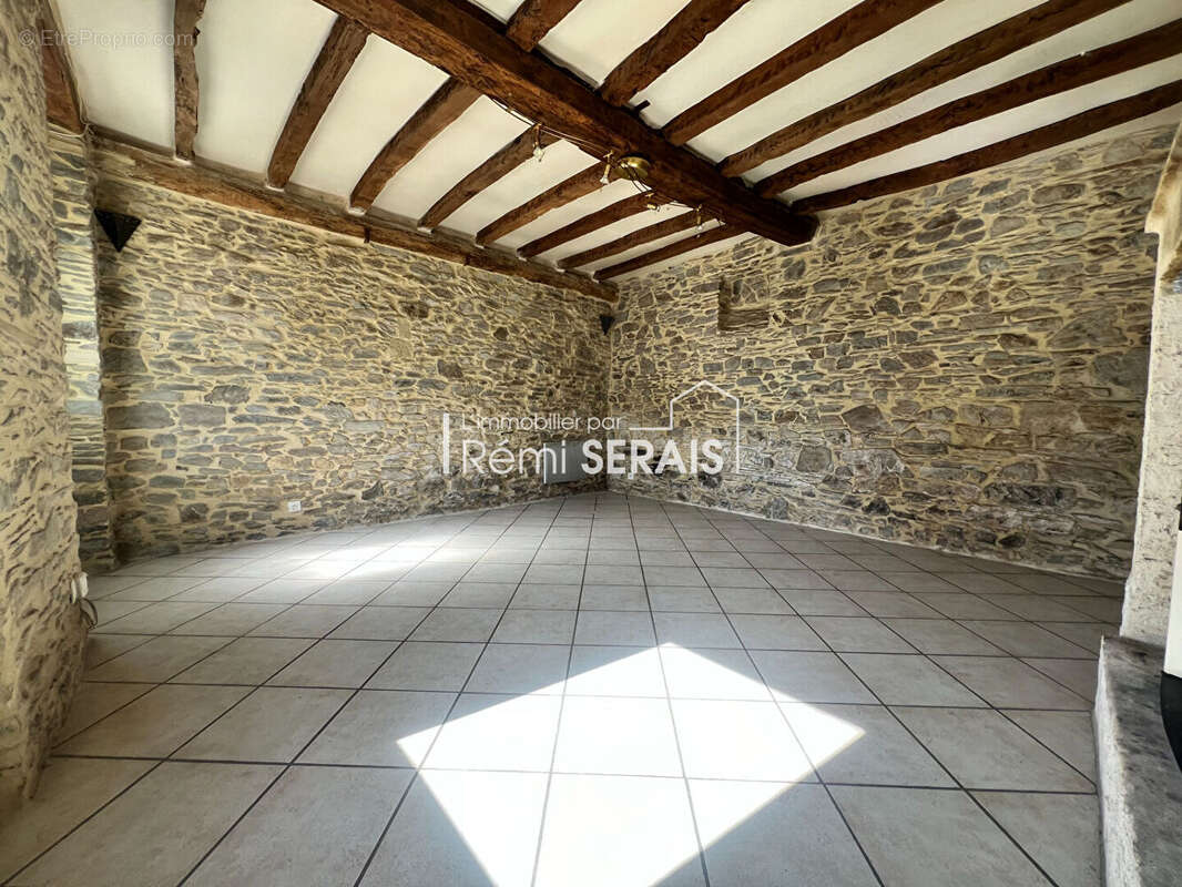 Maison à BANNEVILLE-SUR-AJON