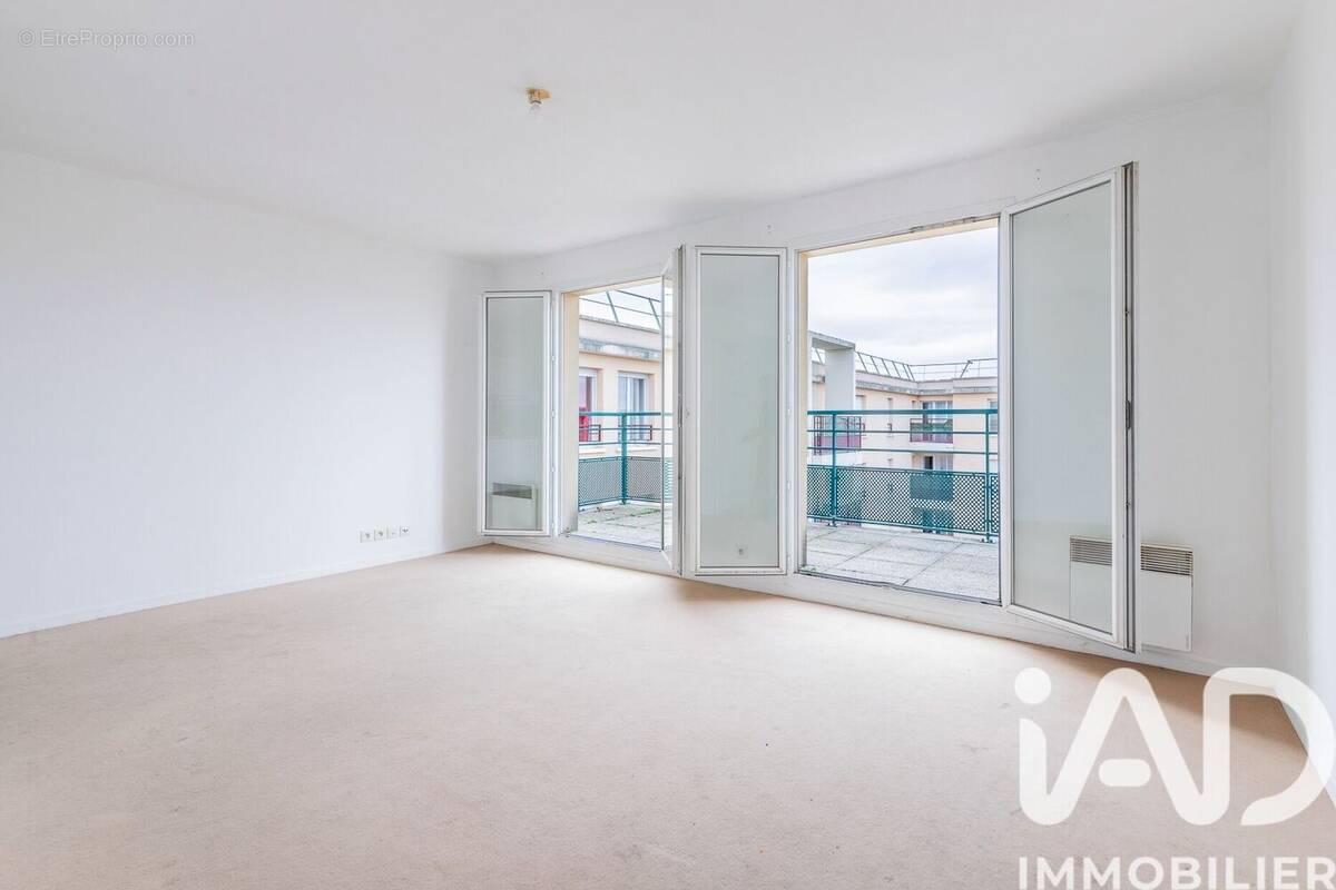 Photo 1 - Appartement à VIGNEUX-SUR-SEINE