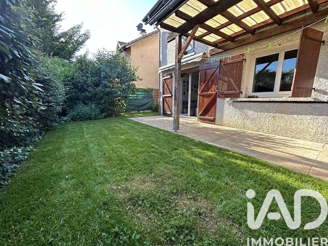 Photo 3 - Maison à VILLE-LA-GRAND