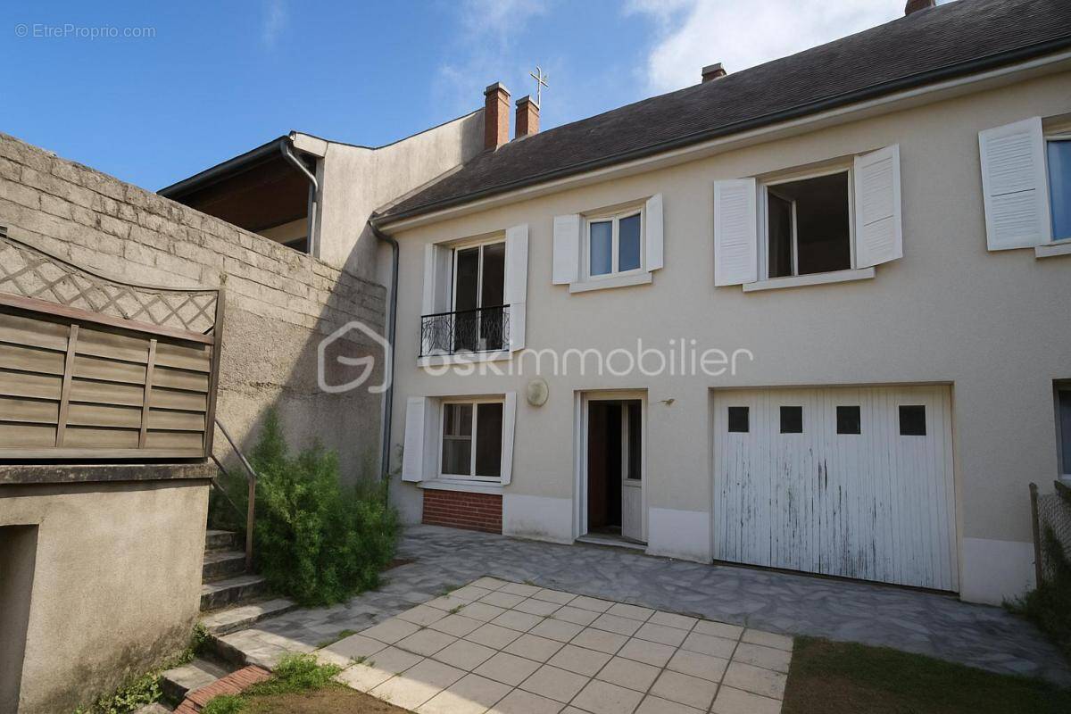 Maison à COULLONS