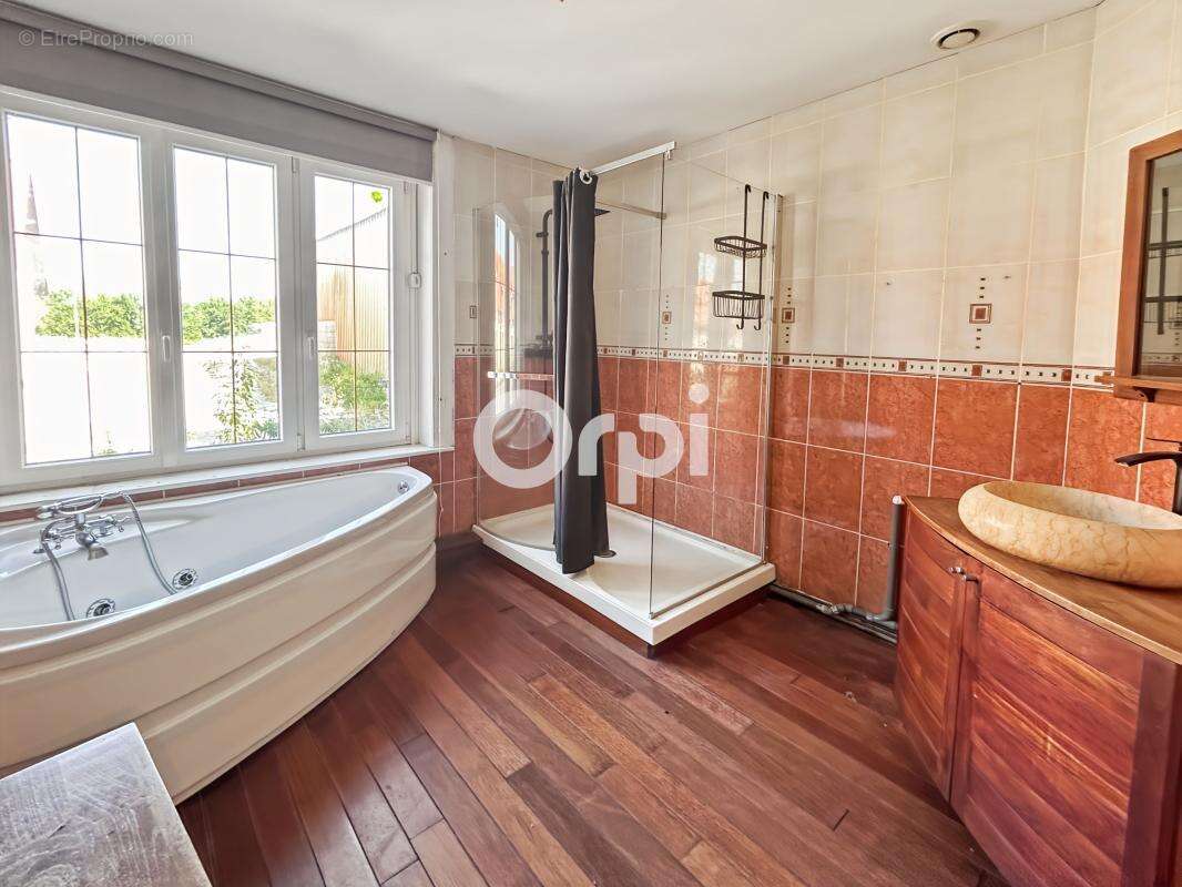 ORPI PORTE NEUVE : Maison familiale à vendre à HESDIN L'ABBÉ - photo 9