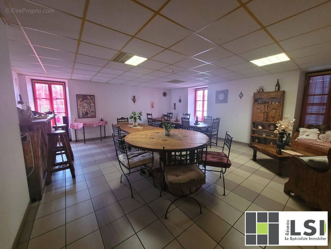 Appartement à LE MONASTIER-SUR-GAZEILLE