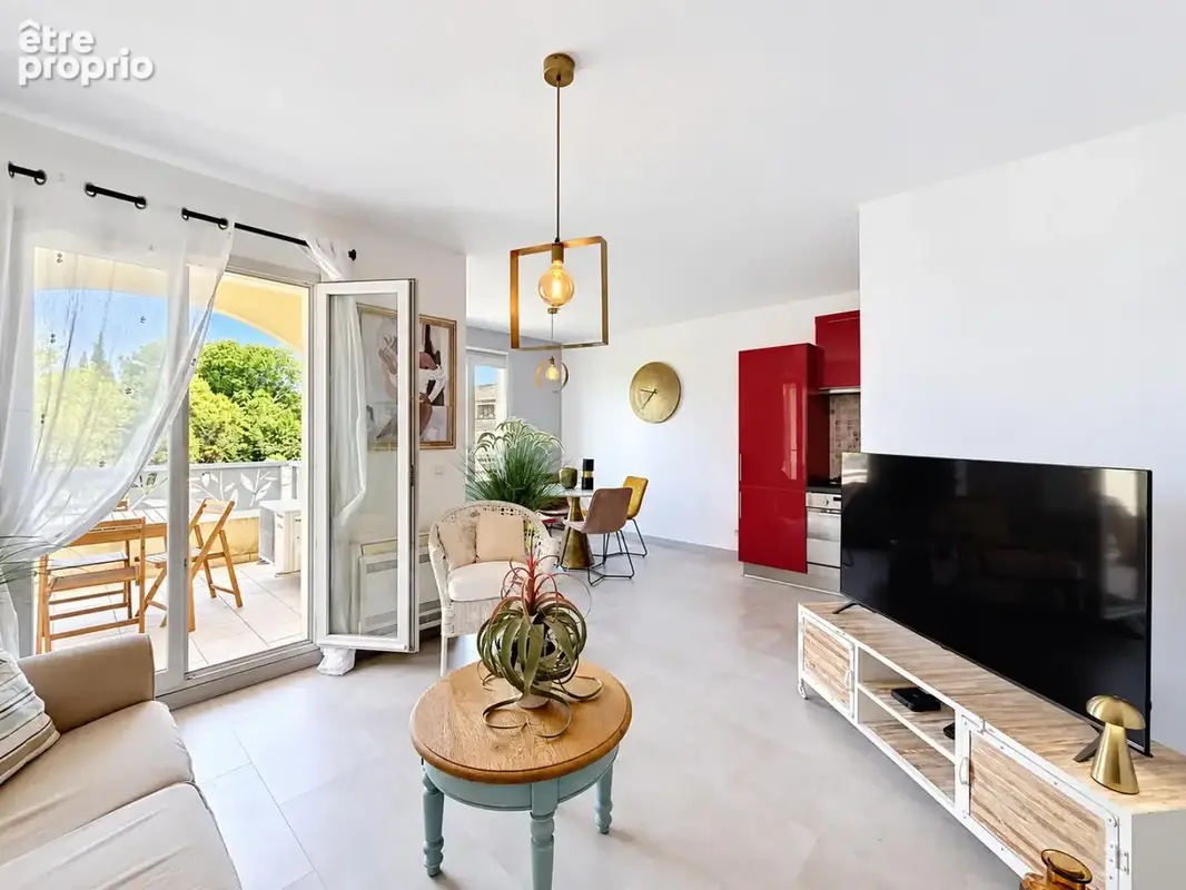 Appartement 3 pièces 60 m² à vendre à Saint-Remy-De-Provence (13210) - photo 2