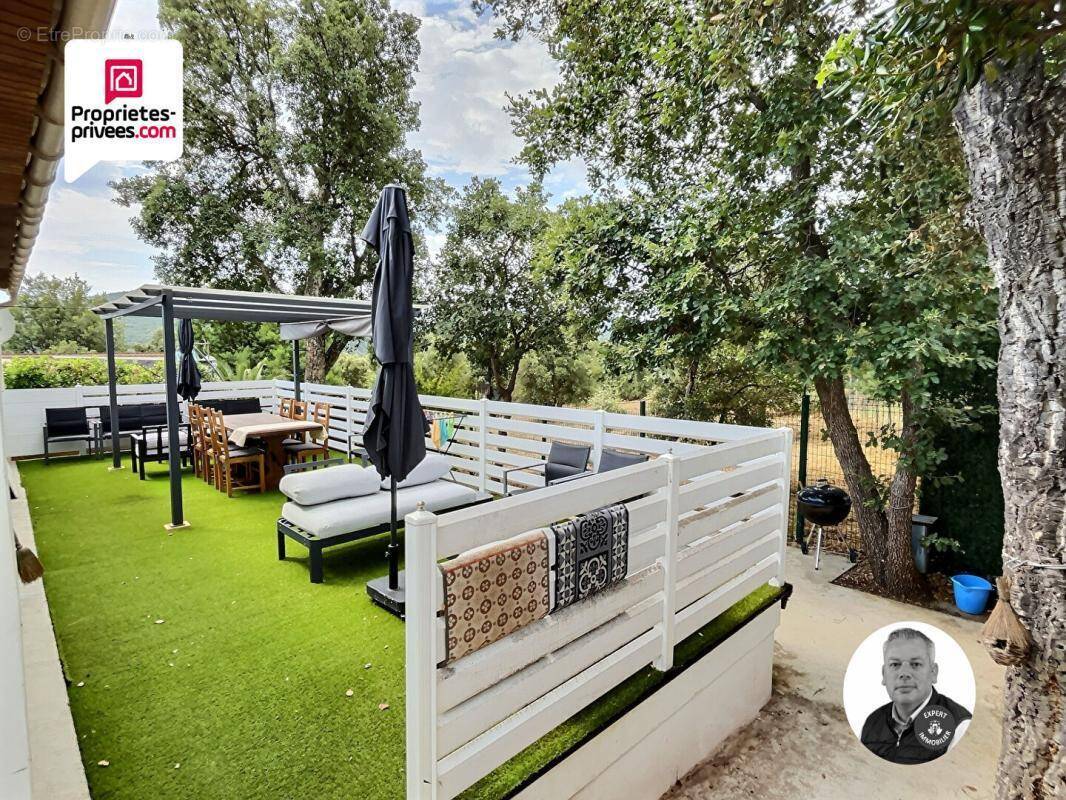 Maison à ROQUEBRUNE-SUR-ARGENS