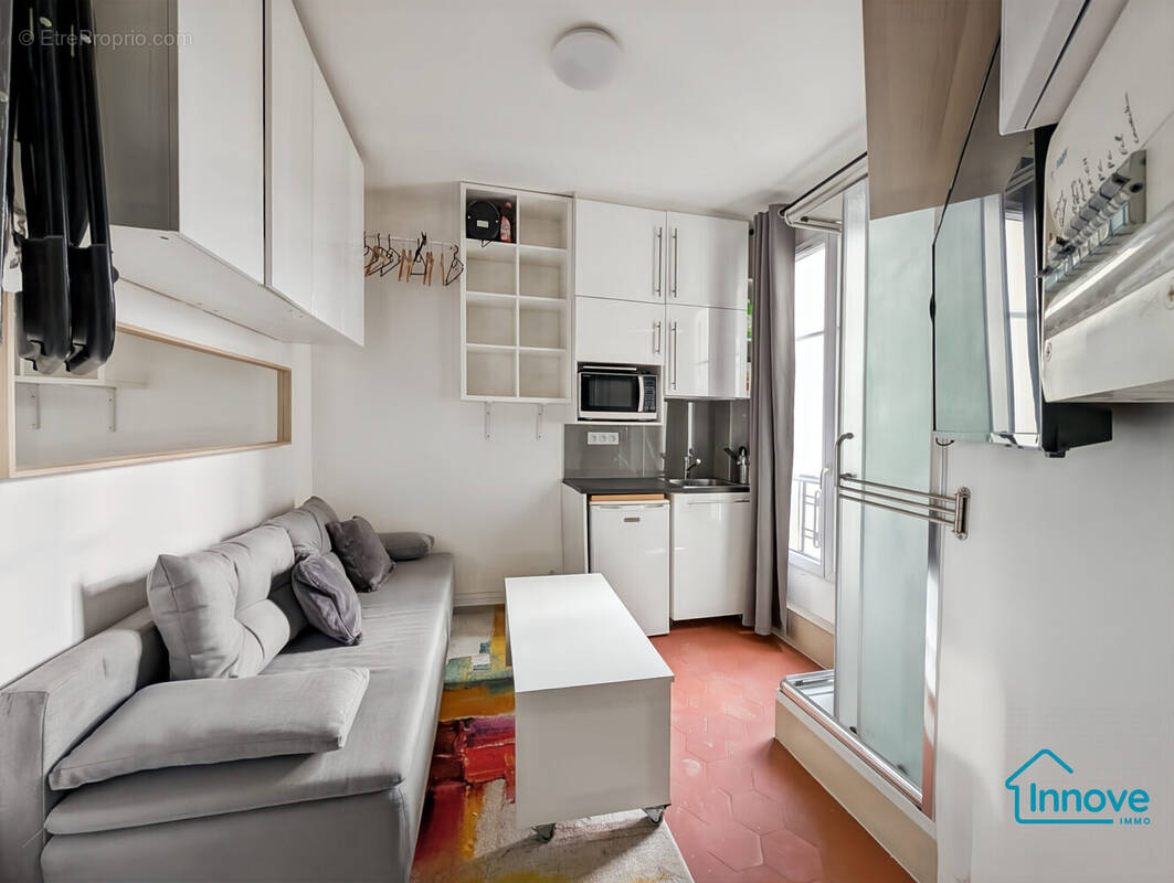 Appartement à PARIS-14E