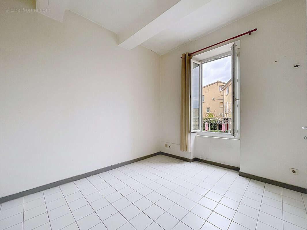 Appartement à CADENET