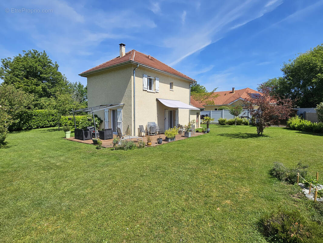 Maison à BELLEY