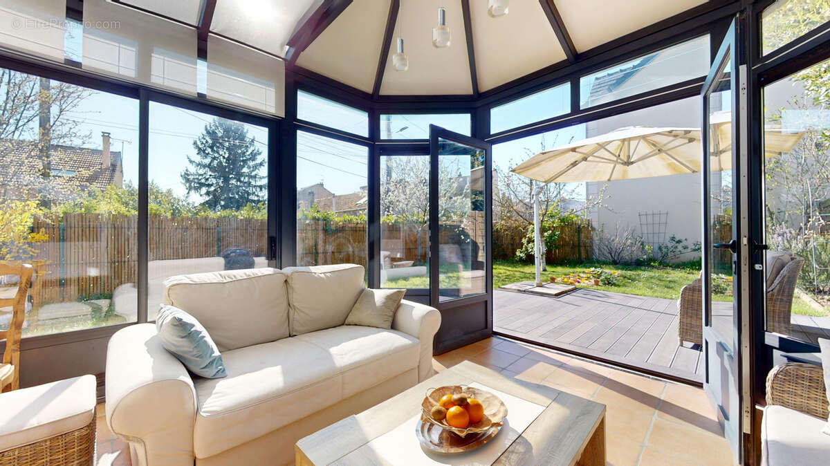 Maison à MONTIGNY-LES-CORMEILLES