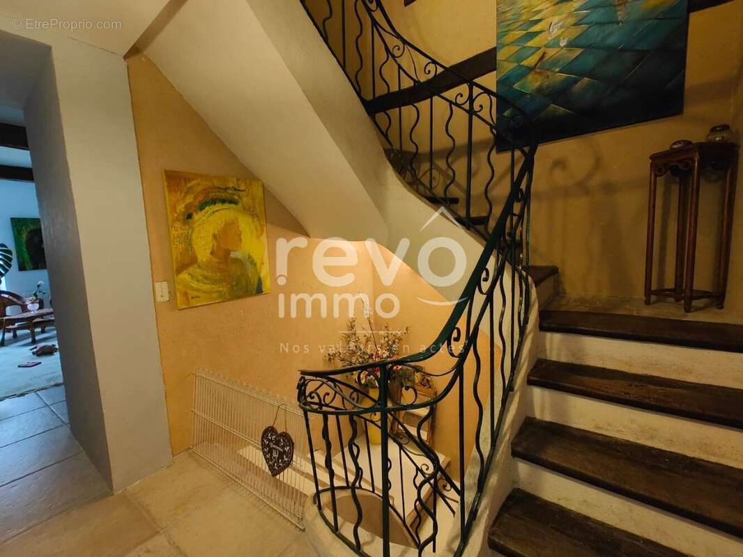 Maison à SAINT-MAURICE-SUR-EYGUES