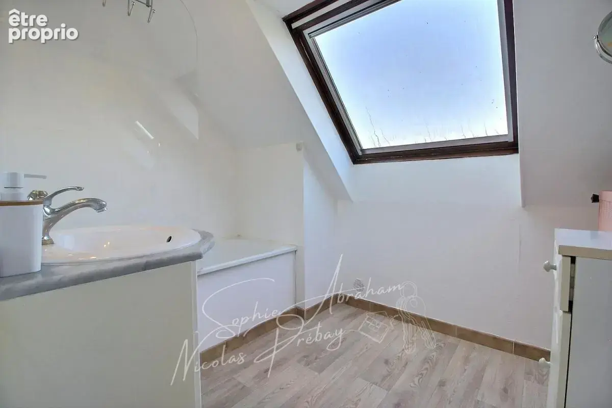Maison individuelle avec 4 chambres, sous-sol et jardin - photo 10