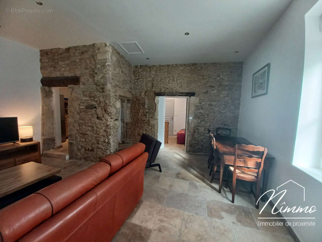 Appartement à NIMES