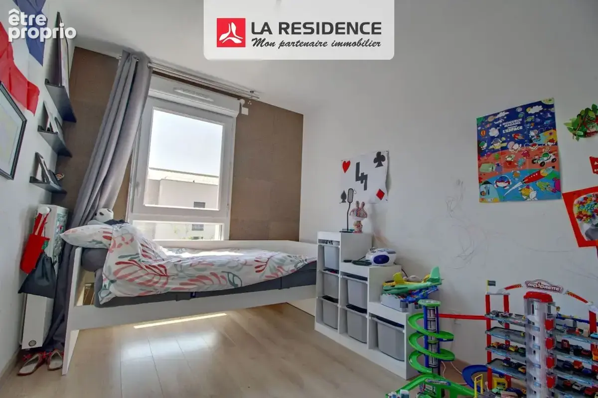 Appartement 4 pièces 76 m² à vendre à Cergy (95800) - photo 9