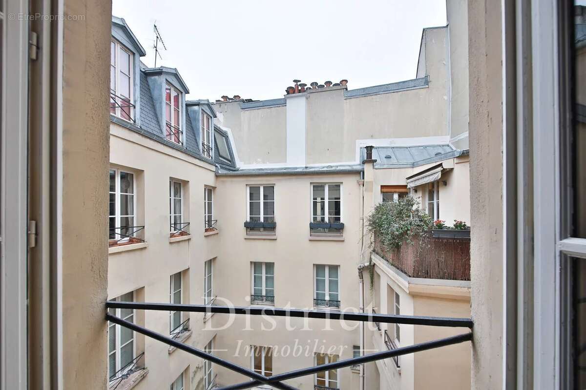 Appartement à PARIS-4E