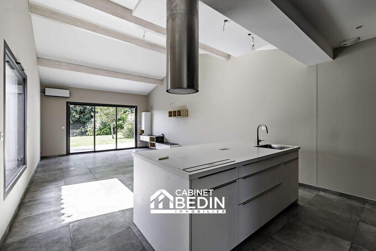 Maison à BEGLES