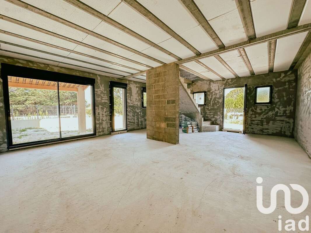 Photo 2 - Maison à ENTRECHAUX